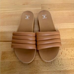 Shade & Shore, Tan Quilted Slide Sandals - size 6